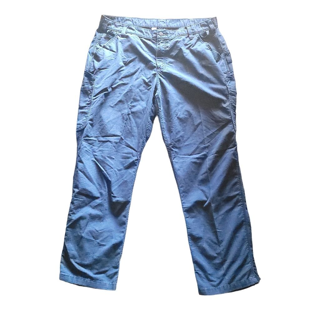 Carhartt Women’s 104009 NVY Blue Ripstop Cargo Pants  Size 18 Regular